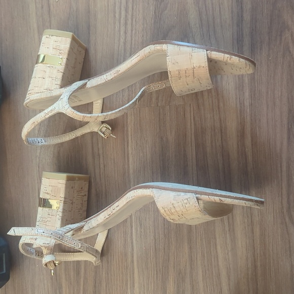 Stuart Weitzman Sandals - Picture 3 of 5